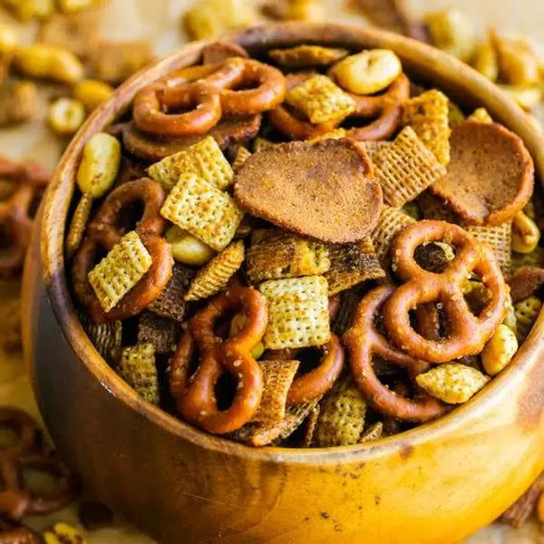 Nuts To You Traditional Chex Mix - Corn Wheat Pretzels Rye Chips & Mini Breadsticks with Unique Seasoning Blend Snack