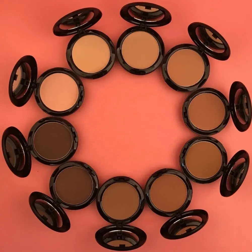 Professional Makeup Compact Matte  Powder Foundation Flawless Full Coverage Lightweight Mirror Cosmetic