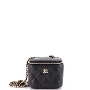 Pre-owned CHANEL Leather Toiletry Bags Classic Vanity Case with Chain Quilted Caviar Mini by Rebag