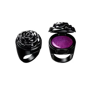 Anna Sui Ring Rouge - Antique-Looking Lipstick Like Wearing an Accessory - Formulated with Highly Refractive and High-Viscosity Oil