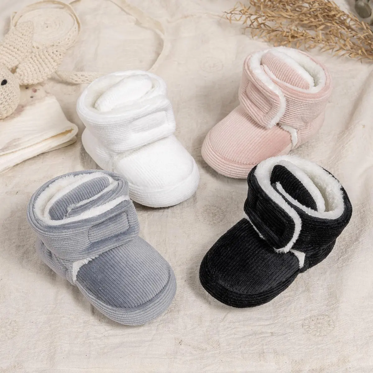 Baby Winter Boots for Boys and Girls - Warm Fleece-Lined, Soft-Sole Prewalker Shoes with Adjustable Hook-and-Loop Closure