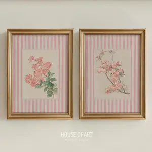 Set of 2 Hydrangea Prints, Love Shack Fancy Giclée Print, Pink Floral Poster, Nancy Meyers Aesthetic Striped Art, Preppy Coquette Wall Art Dorm Decor, Easy to Wear, Just Throw It On, Classic Fashion, Fits Every Occasion