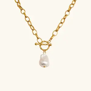 Nassau Pearl Necklace