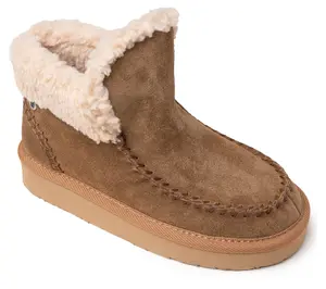 Minnetonka Women's Chandra Suede Berber Lined Ankle Boots