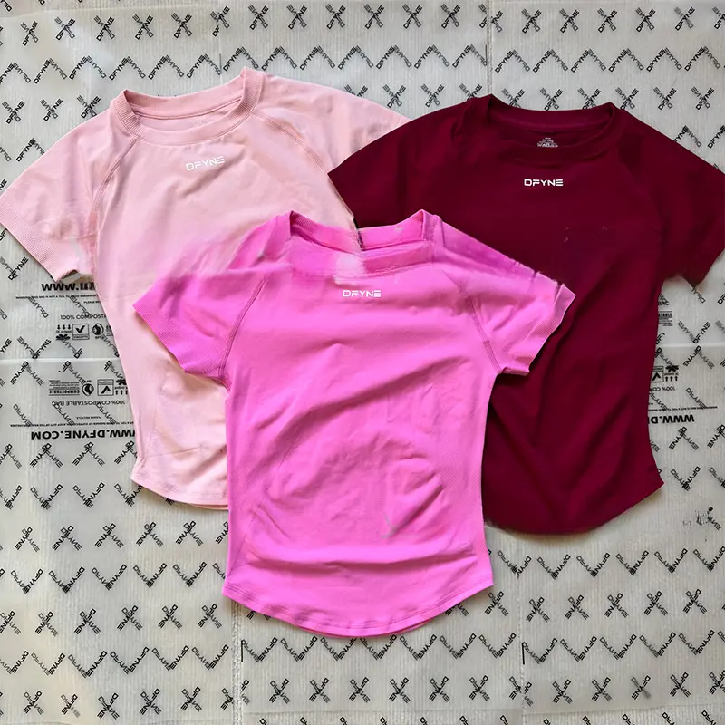 DFYNE Women's Seamless Short Sleeve Workout Shirt - Matte Nylon Compression Gym Top Body Contouring Yoga T-Shirt