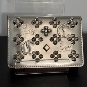 Pre-owned christian louboutin Patent Leather Small Leather Goods Metallic Silver Card Holder
