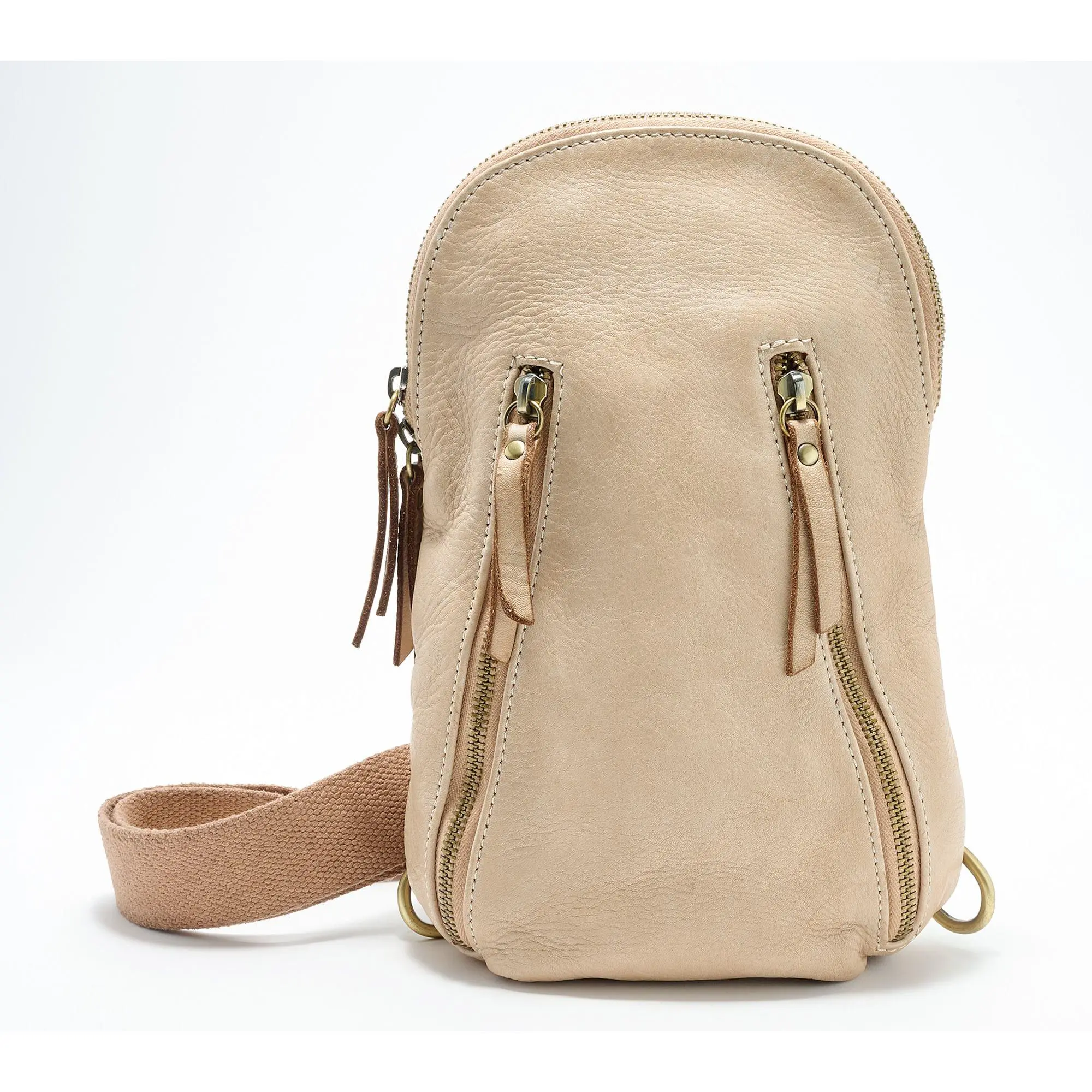 Bolsa Nova Leather Logan Sling Bag