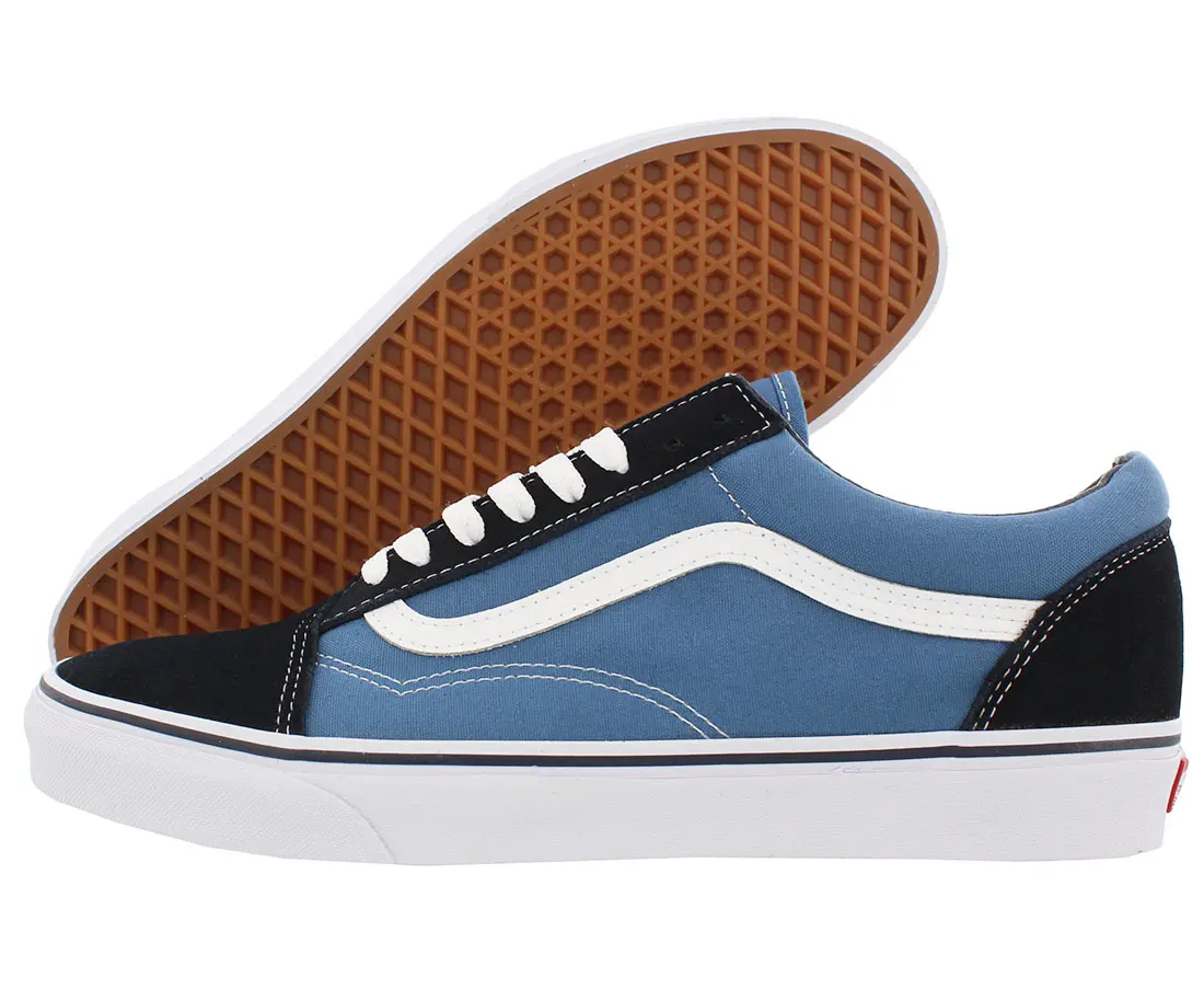 VANS Old Skool Sneaker, Unisex Casual Low-Top Design in Canvas and Suede with a Signature Side Stripe, Sports Shoes, Footwear, Walking Shoes, Athletic, Closed, Fabric, Casual Wear, Striped, Lace Up, Basic