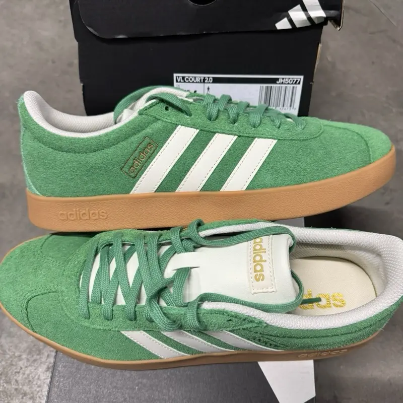 Adidas Originals VL COURT  2.0 Sneakers in Green with White Stripes and Gum Sole