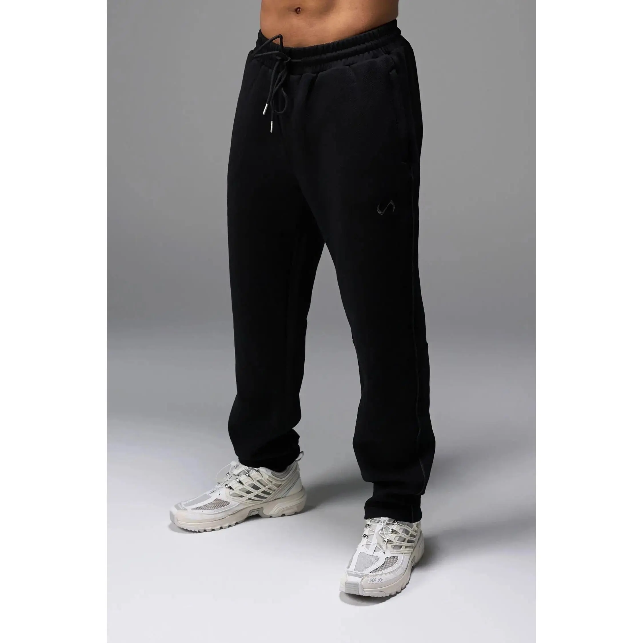 GTS Twill Tech Joggers Panel Sweatpants Fitness Outfit