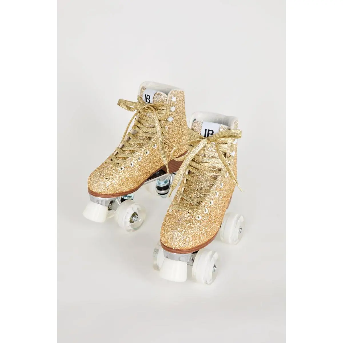 PRE-PARTY ROLLER SKATE