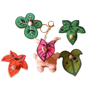 Zelda Yah-Haha Tears of the Kingdom Keychain - 1 Doll with 5 Leafs cute charm collectible keychains