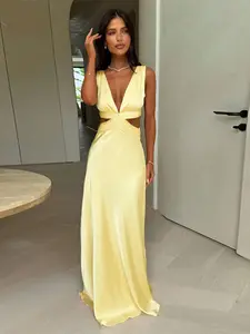 Women's Plunge Neck Split Hem Satin Dress, Elegant Sleeveless Maxi Dress for Party Club Dating Wear, Ladies Summer Clothes