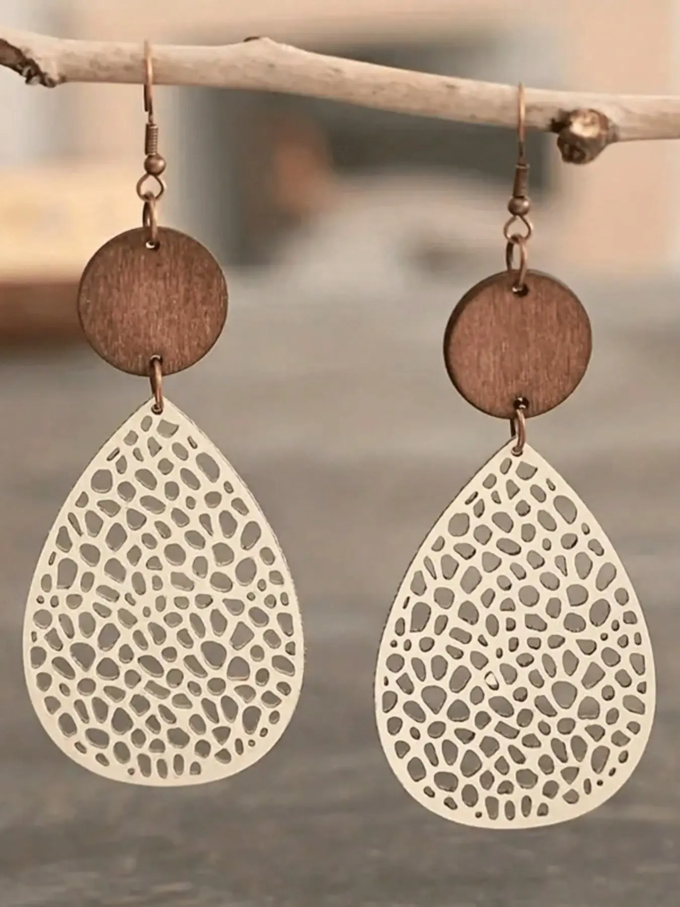 Natural Wooden Teardrop Earrings, Boho Hollow Design, Handcrafted Wood Jewelry, Unique Gift Idea, Perfect for Everyday Wear