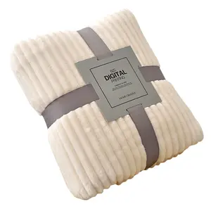 Warm Soft Flannel Bedspread Hugging Blanket Suitable for Sofa Bed Coral Fluffy Blankets Home Textile Sofa Throw Blanket 100X70Cm Does not apply