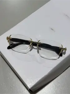 New frameless metal glasses, suitable for both men and women, Y2K cool and smart frames, avant-garde European and American style, simple natural look, a must-have item for retro, fashionable, and versatile street style