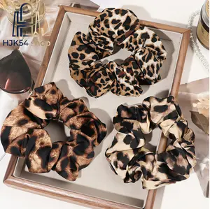 3PCS Leopard Print Satin Scrunchies, Soft Silk Elastic Hair Ties, Vintage Animal Pattern Hair Scrunchy, No Crease Ponytail Holder for Women, Daily & Party Use,summerwins