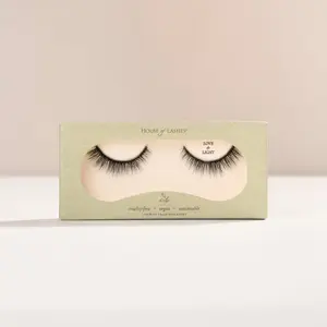 House of Lashes Love & Light False Lashes Wispy Natural Makeup Eyelash Extension Look