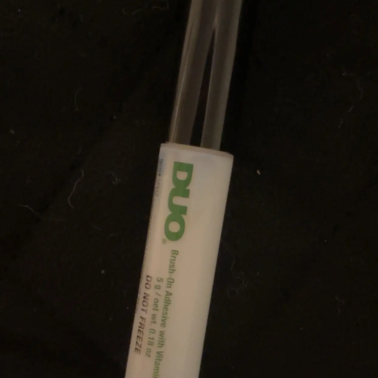 Eyelash glue Eyelash glue