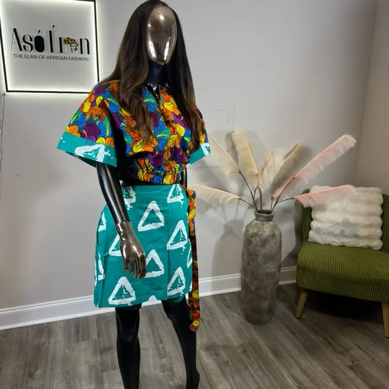Hilda 2-Piece Skort Set African Print Skort Outfit Stylish Two-Piece Set for Women with Vibrant Colors and Unique Patterns
