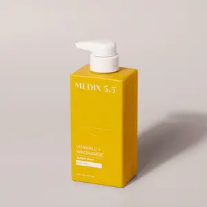 Medix 5.5 Vitamin C + Niacinamide Brightening Body Wash – Even Skin Tone & Hydrate