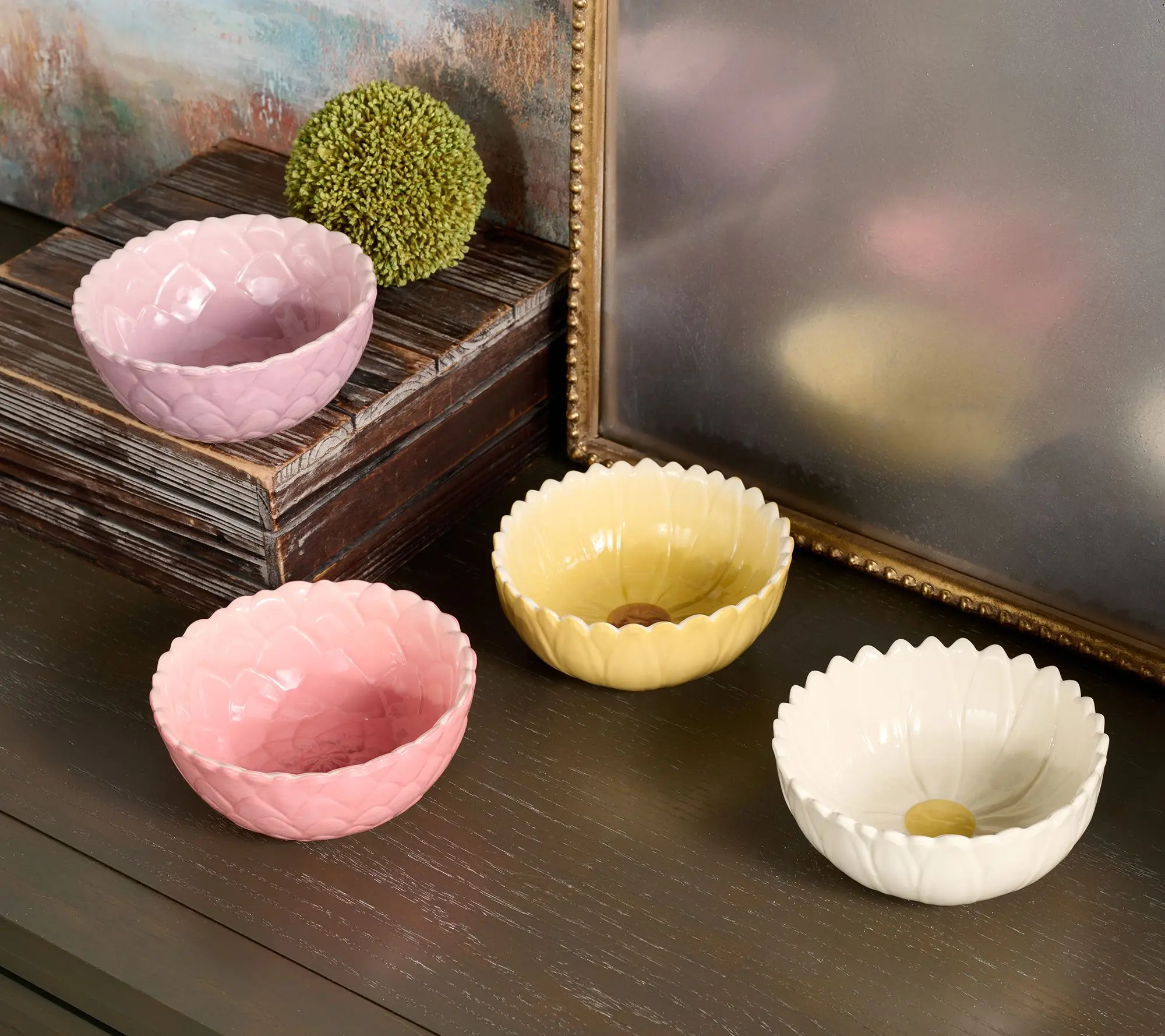 Ode to Color by Lori Weitzner S/4 Flower Bowls