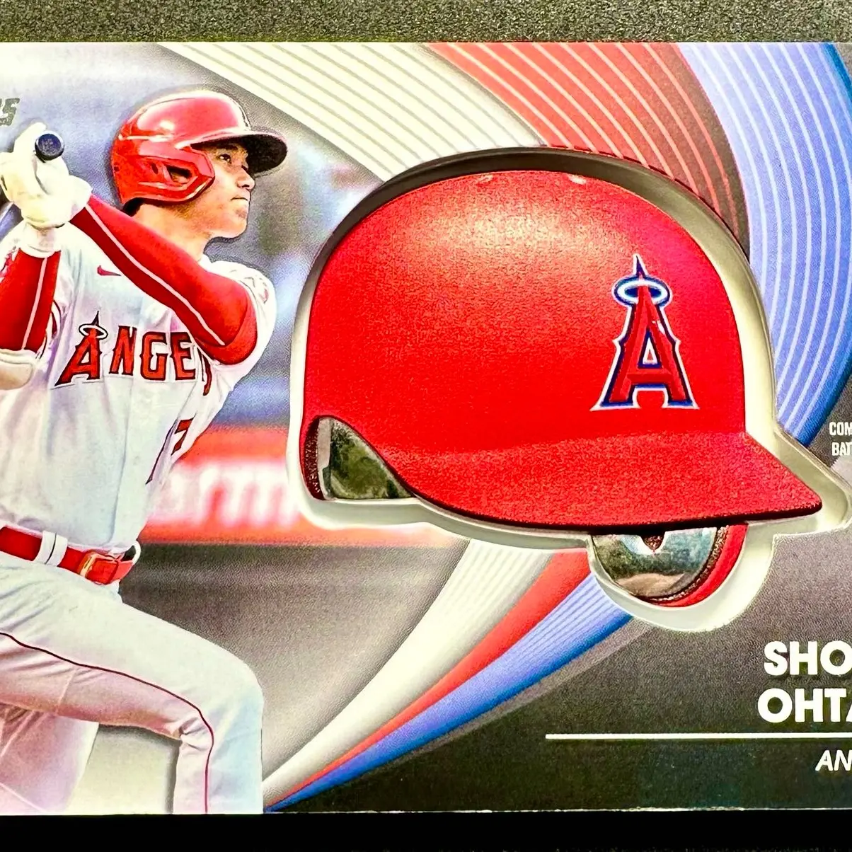 Shohei Ohtani 2022 Topps #BH-SO Commemorative Batting Helmet Relic Card