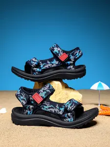 Boys' Blue Camo Sport Sandals, Adjustable Hook & Loop, Non-Slip Cushioned Sole, Ideal for Hiking & Beach, Comfortable Textile Upper