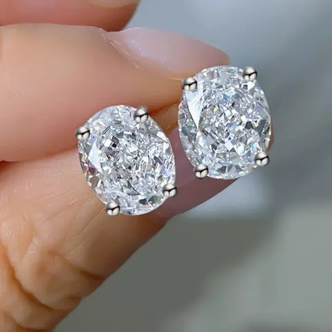 Women's Oval Cubic Zirconia Solitaire Stud Earrings, CZ Earrings, 4‑Prong Setting Elegant Single Stone Earrings, Versatile Jewelry for Daily Wear, Party Gift