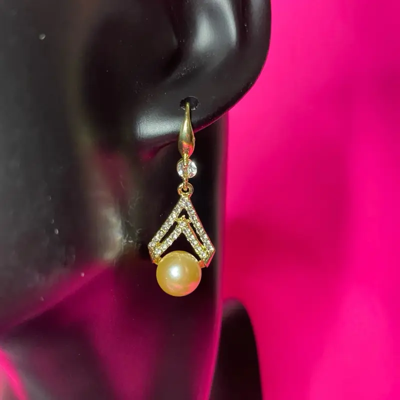 Women's Water Drop Pearl Earrings, Elegant Geometric Cone Dangle Jewelry for Adults - Affordable Luxury Fashion, Drop Earrings, Alloy, Female, Gold Champagne, Dangle Earrings