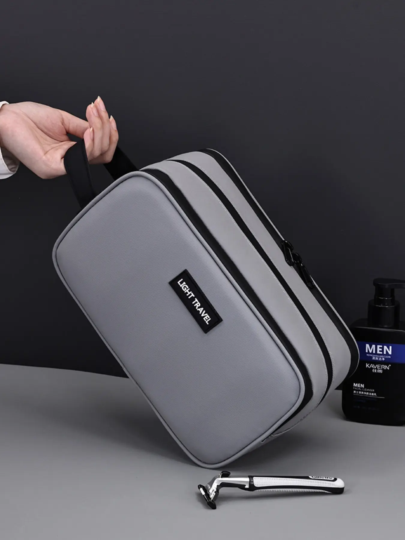 Three-Layer Dry-Wet Separation Men's Travel Wash Bag, Waterproof Oxford Fabric, Large Capacity, Portable, Business Shaving Skincare Makeup Bag, Travel Toiletry Organizer