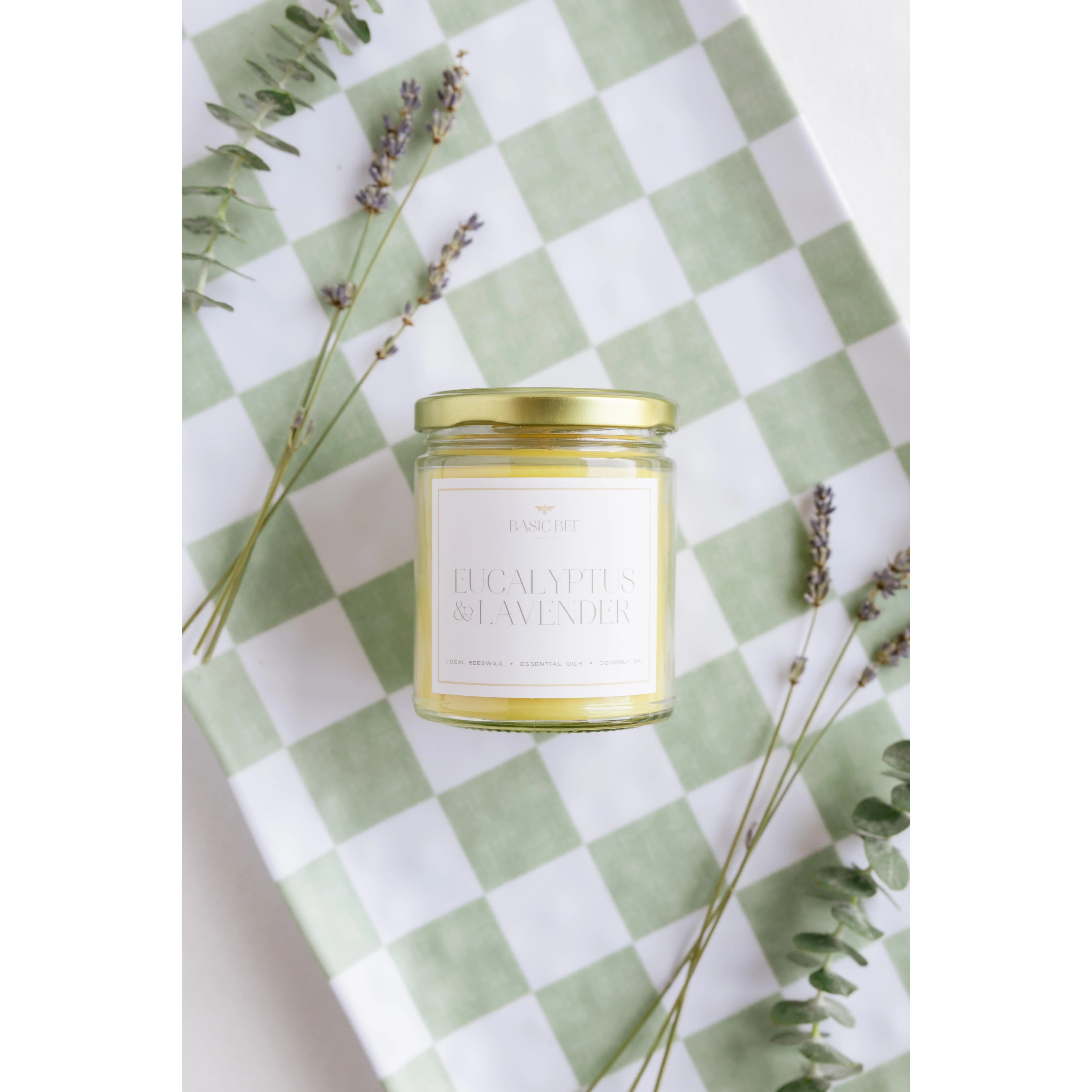 Eucalyptus & Lavender Beeswax Candle Eucalyptus & Lavender Beeswax Candle