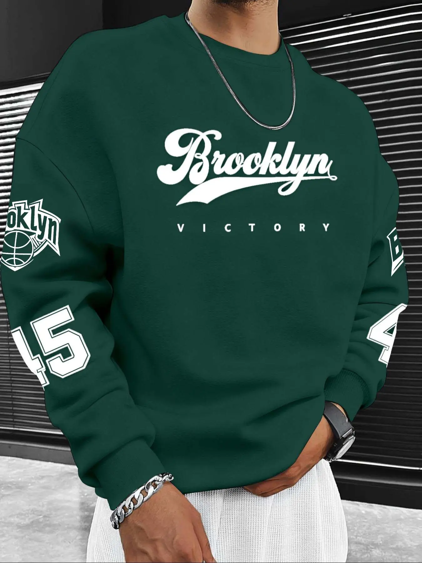 Men's Letter and Number Print Fleece Long Sleeve Pullover Sweatshirt, Fleece Sweatshirts, Casual Classic Aesthetic Thick Fabric Fitted Round Neck Top for Fall & Winter, Apparel