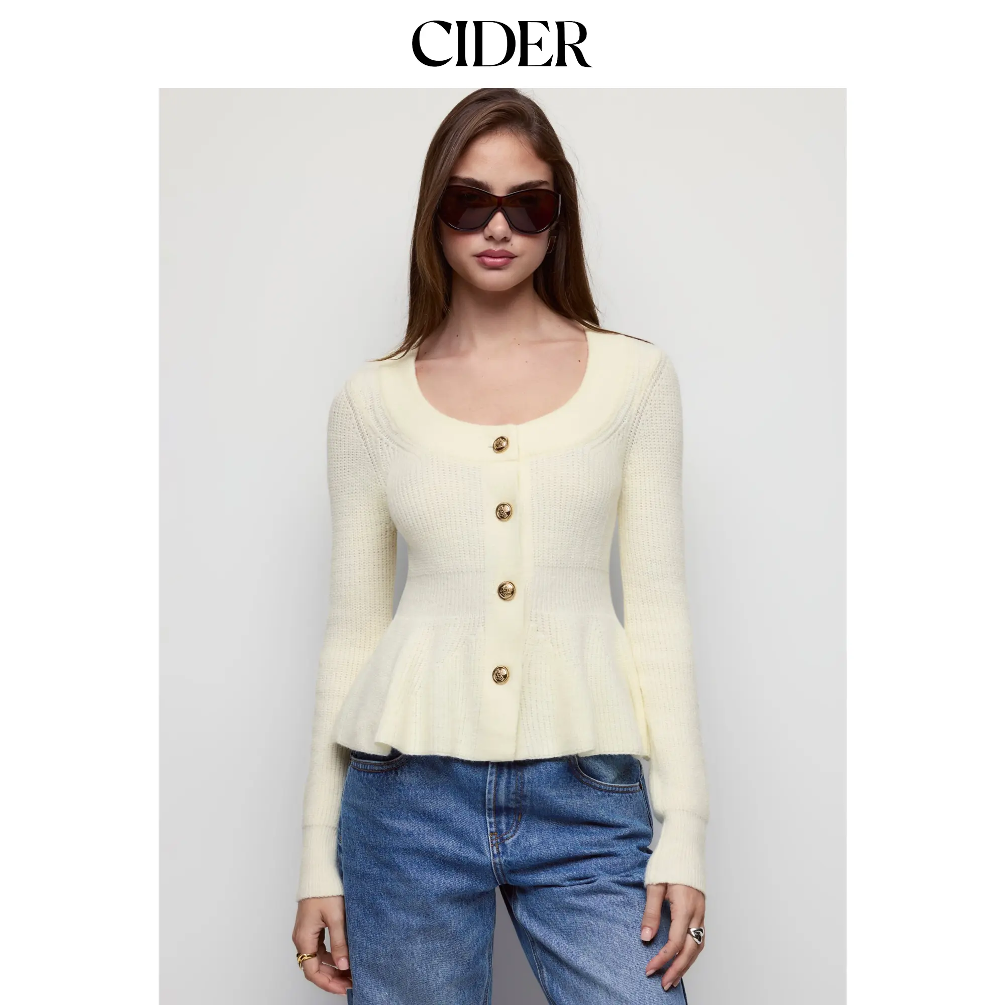 Cider Knit Scoop Neck Metal Detail Peplum Hem Slim Cardigan