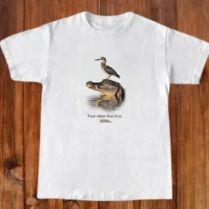 Gildan Men's and Women's T-shirt, bird and alligator tee, Animal tee, Y2k Unisex Graphic Tees Gothic Grunge Emo Scene Amity Affliction Style Clothes Menswear Womenswear Streetwear