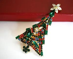Vintage Christmas Tree Brooch Pin, Multi Color Rhinestone Xmas Tree Brooch Large Christmas Pin