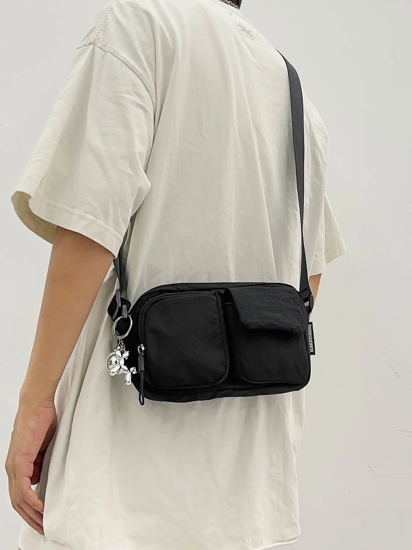1pc  Men's crossbody bag, solid color and clean color, shoulder bag with zipper closure, fashionable and versatile, casual and simple, Minimalist Shoulder Bag, suitable for students, campus, work, commuting, shopping, men's crossbody bag