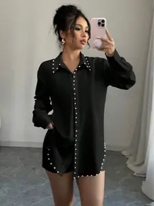 Elegant Aesthetic Plus Size Women's Pearl Trimmed Collar Shirt, Long Sleeve Loose Fit Office Wear Casual Holiday Top, Stylish Solid Color Woven Blouse