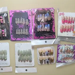 BLING BLING FLASHY 10$ press on nails