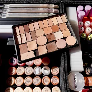 Small Magnetic Eyeshadow Storage Palette - 3D-Printed, Custom Name, Secure Fit, Lightweight & Durable, Perfect for Makeup Artists & Travel Kits