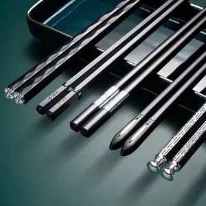 5 Pairs Japanese Plastic Sushi Chopsticks, Alloy, for Family Daily Use, 5 People, with Holiday Gift Set for Christmas, Halloween, Thanksgiving, St. Patrick'S Day, Valentine'S Day