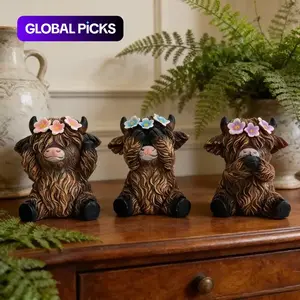 Four Seasons Highland Cow Statue Set, Figurines, Animal Decorations, Decorative Home Ornament, Decorative Sculptures, Resin Material, Ideal for Home Decor, Living Room Decoration, Garden, Desk, Perfect Gift for Cow Lovers, Easter, Christmas, Mother's Day