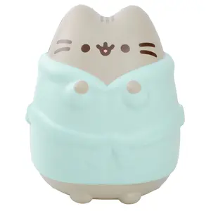Pusheen SquiSHU Jumbo - Pusheen in Bathrobe