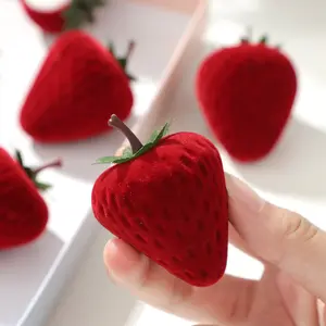 strawberry ring box, children's cute jewelry box, flocking storage box jewelry box.
