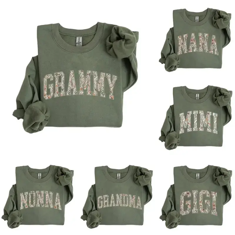 Personalized Mama Sweatshirt, Custom Grandma Sweatshirt, Floral Nana Sweatshirt, Grammy Gigi Mimi Nanny Granny Sweatshirt, Mother’s Day Gift, Grandma Gift