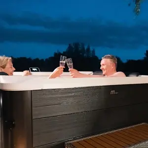 Oslo Square Bubble Spa Hot Tub with Hard Exterior & Soft Lined Interior for Relaxation