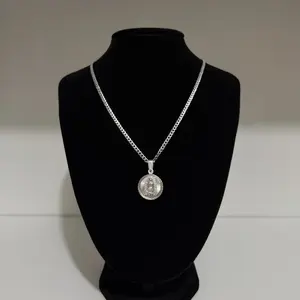 Virgin Mary medal with 3mm Cuban chain, both made of 925 silver