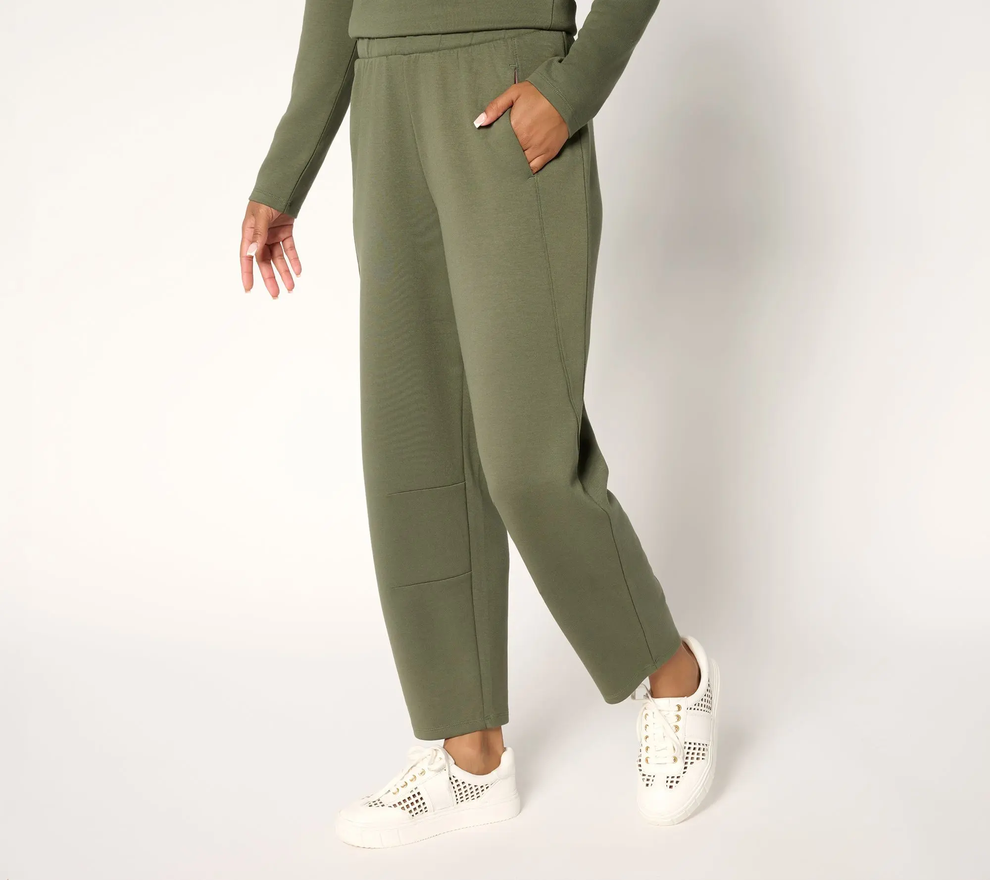 LOGO by Lori Goldstein Petite Pull On Barrel Ankle Pants