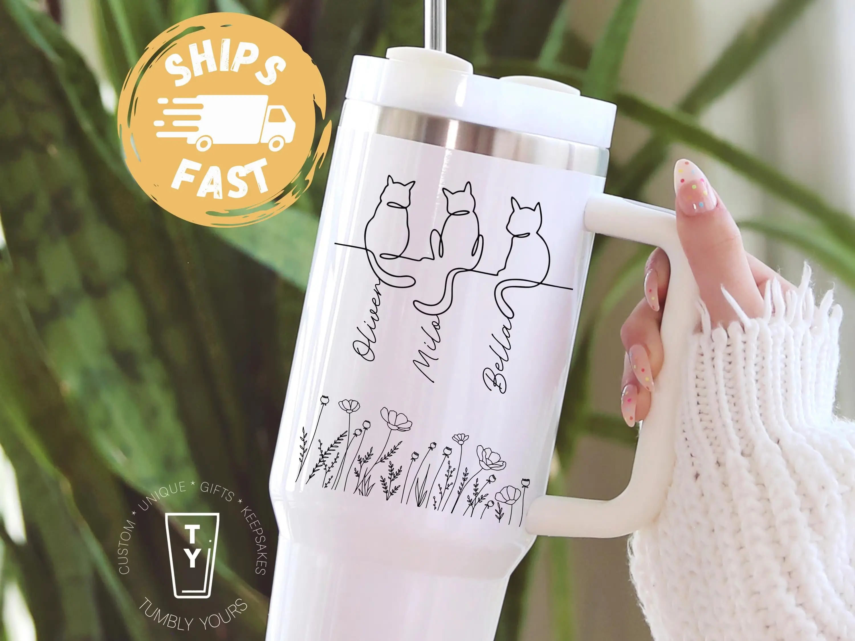 Personalized Cat Names 40oz Tumbler, Custom Cat Mum, Minimalist Cat Lover Gifts, Personalized Lineart Cat Parent, Cat Names on Wildflowers