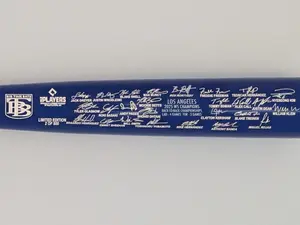 LA 2025 WS Back-to-Back Champions Team Signature Extremum Bat